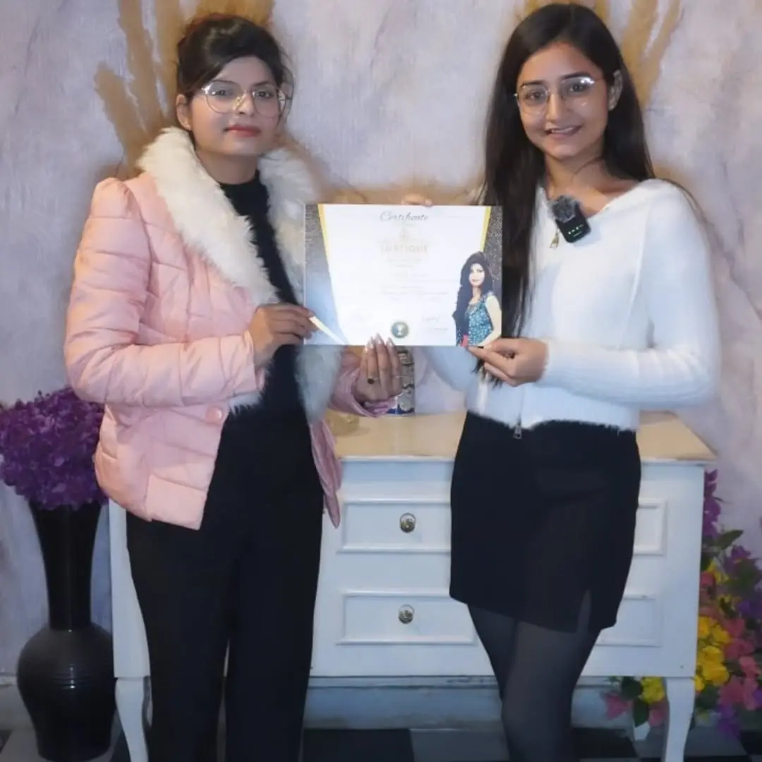Jagrati — Luxtique Foundation Nails graduate from Kota