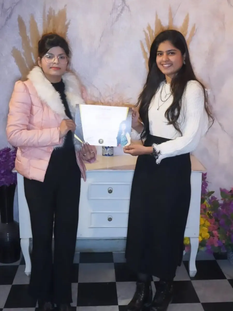 Kavita from Kota — Luxtique Academy graduate